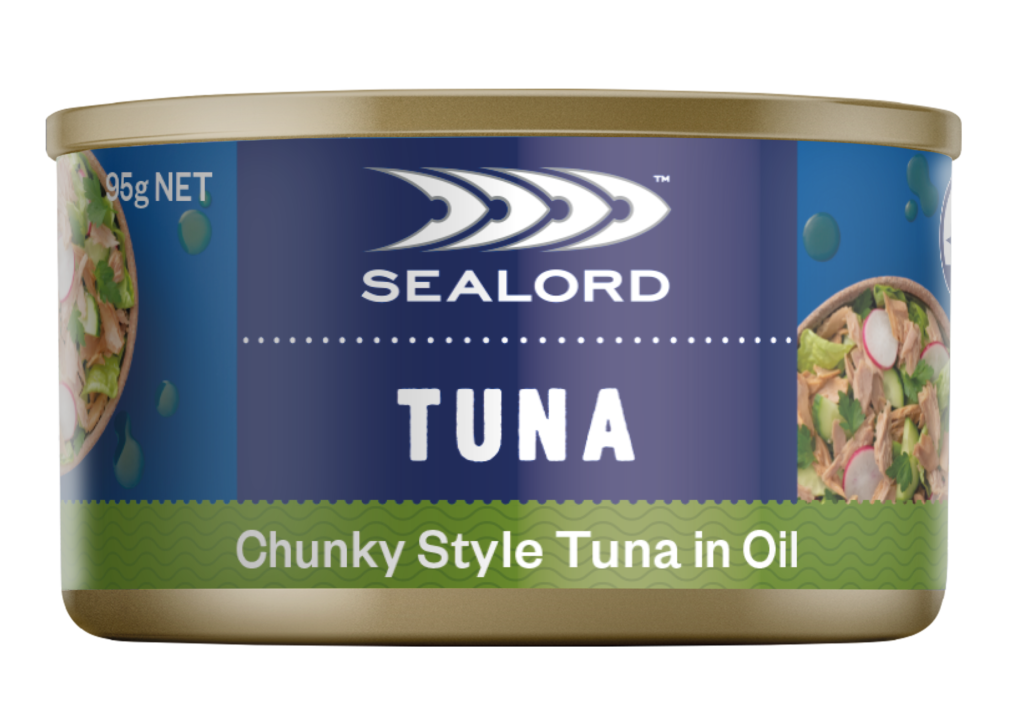Sealord Chunky Style Tuna in Oil – 95g canned tuna with a green label and salad imagery, perfect for hearty meals or light lunches.